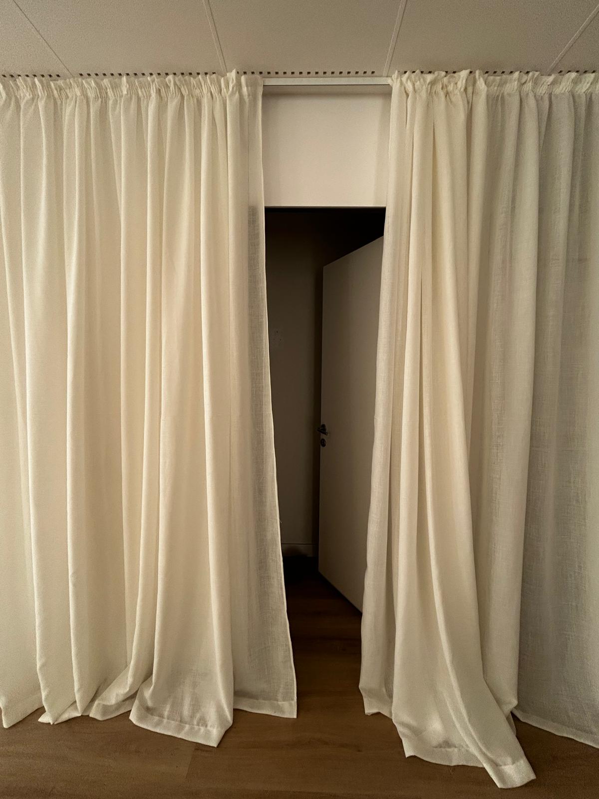 ROQ Interior - Linen curtains